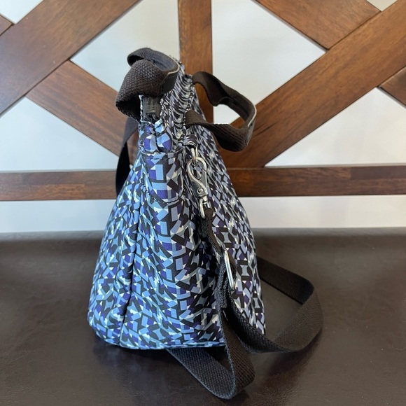 Kipling Women's Nylon bag crossbody adjustable strap purse tote lunch wipeable - Picture 4 of 16